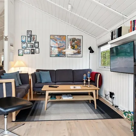 Holiday home Gertruda Vester Somarken