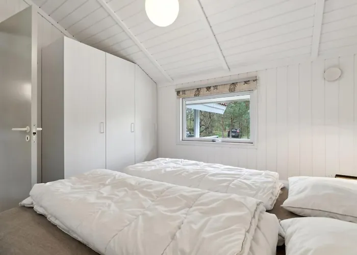 Vakantiehuis Gertruda - 220m From The Sea By Interhome